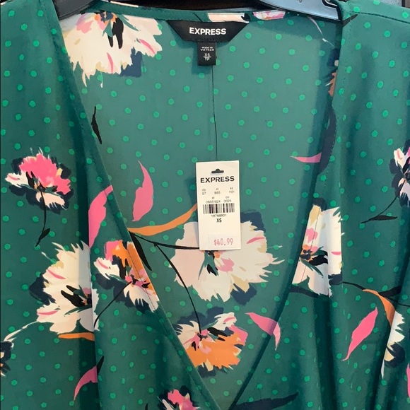 Express top - Picture 2 of 5